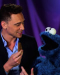 tom-hiddleston-teaches-cookie-monster-a-lesson-preview.jpg