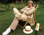 fifth-doctor-Davison-cricket.jpg