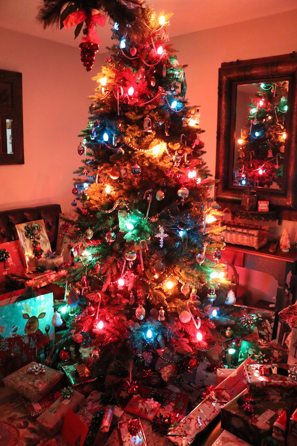 christmas-tree-winner-athelwyn.jpg